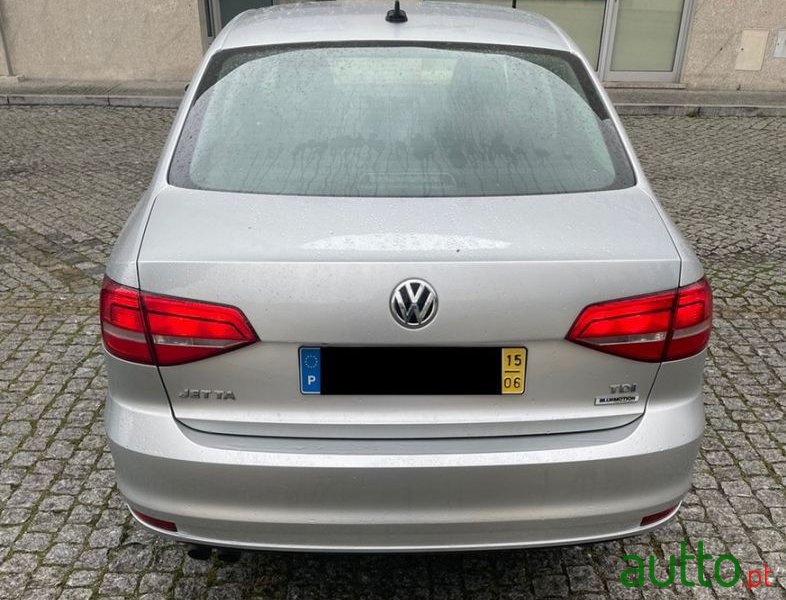 2015' Volkswagen Jetta photo #6