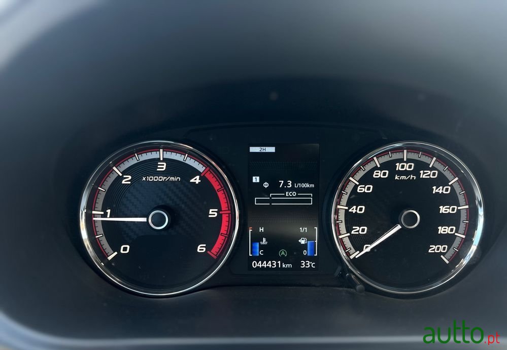 2020' Mitsubishi L200 photo #3