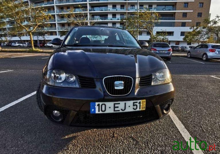 2007' SEAT Ibiza photo #1