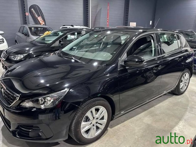 2019' Peugeot 308 photo #3