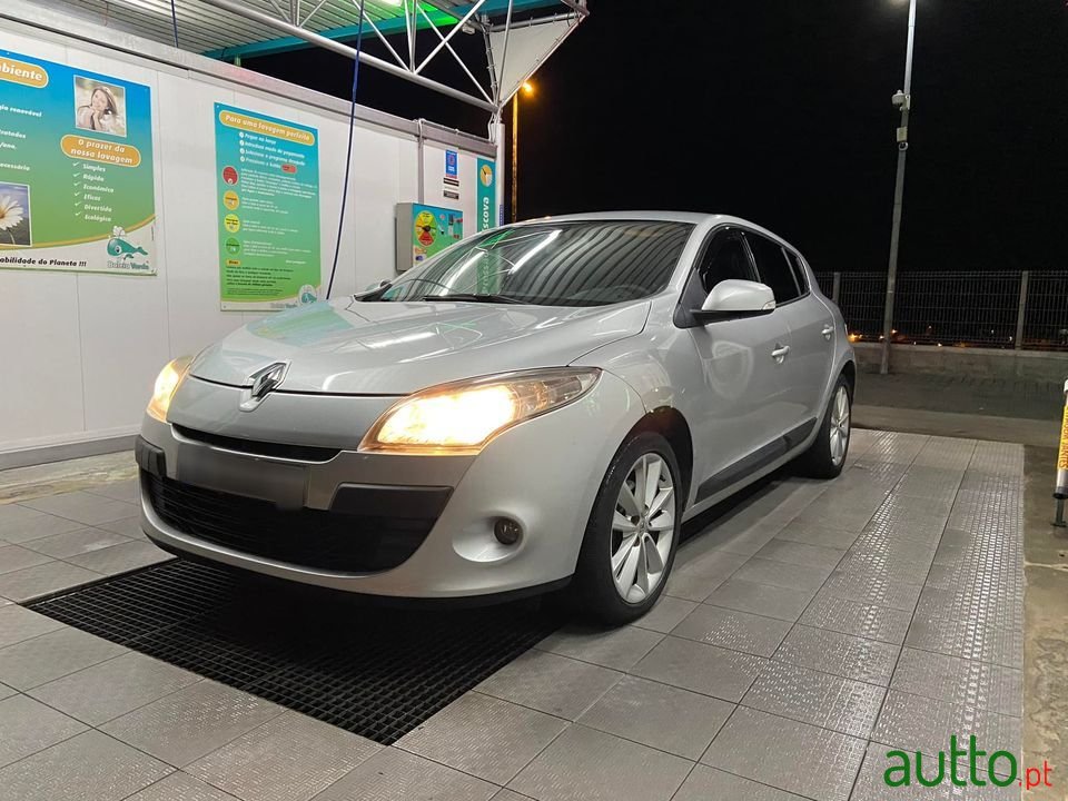 2017' Renault Megane photo #1