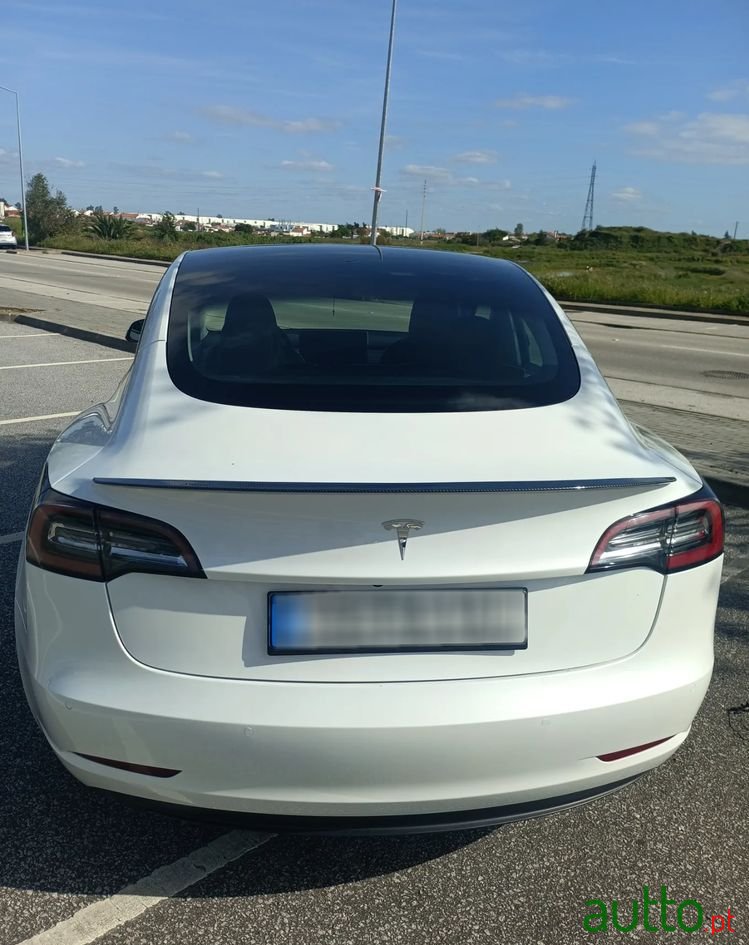2021' Tesla Model 3 Tração Traseira photo #3