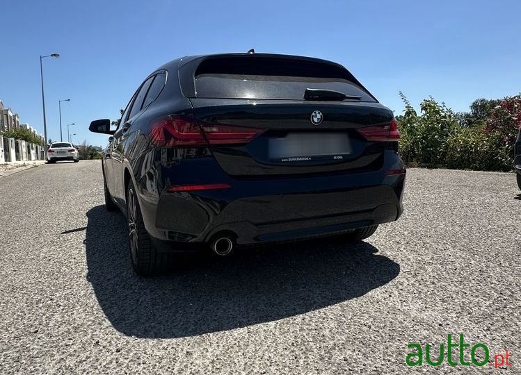 2020' BMW Série 1 photo #3