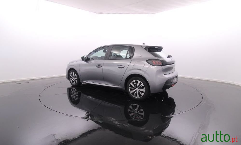 2023' Peugeot 208 photo #4