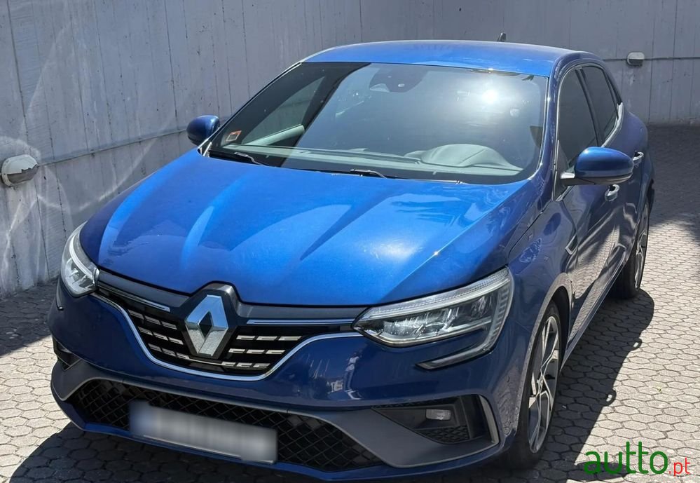 2021' Renault Megane 1.6 Plug-In R.S. Line photo #4