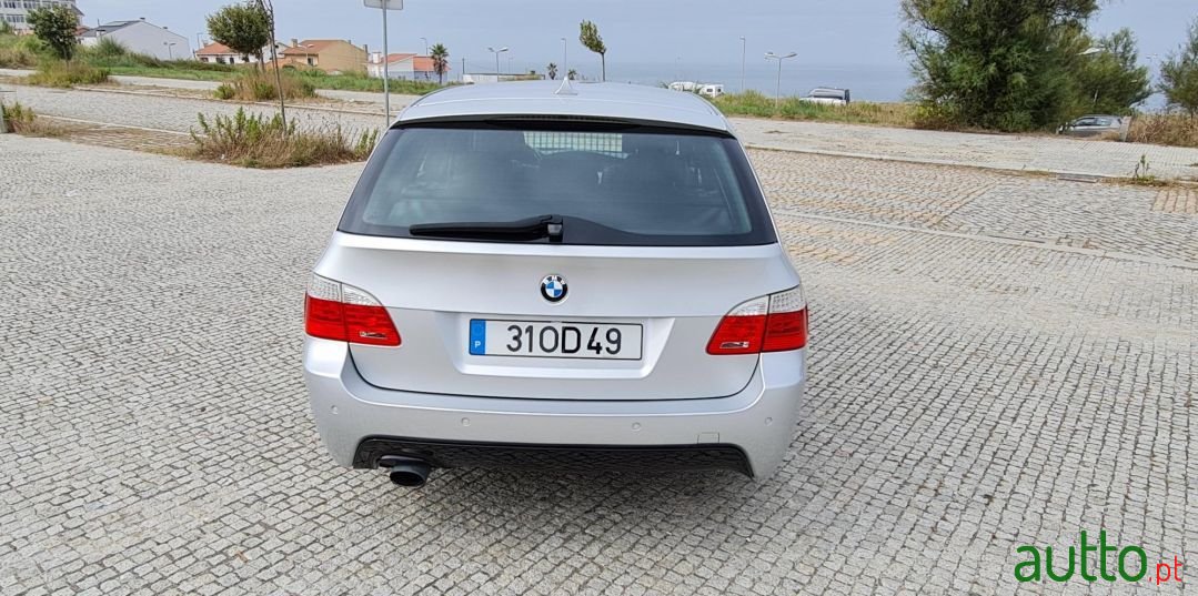 2010' BMW 520 photo #5