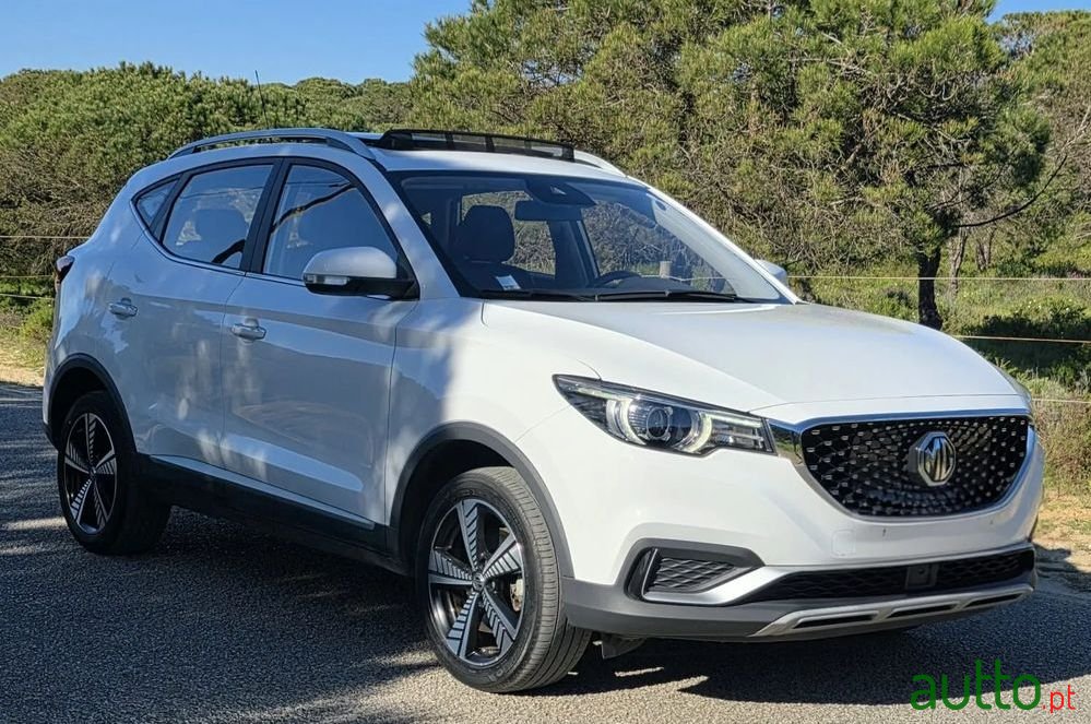 2021' MG ZS Maximal Luxury photo #2
