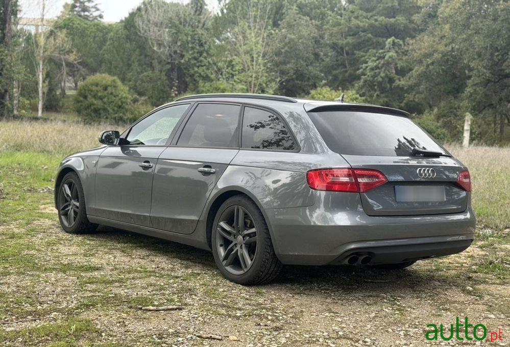 2013' Audi A4 Avant photo #4