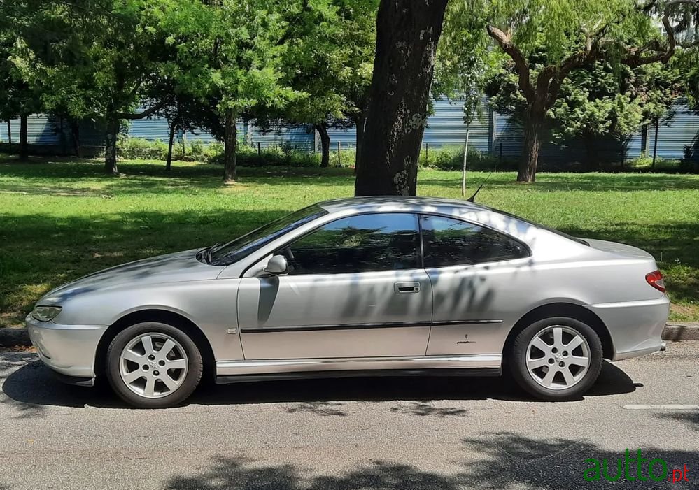 2003' Peugeot 406 Coupé 2.2 Hdi photo #1