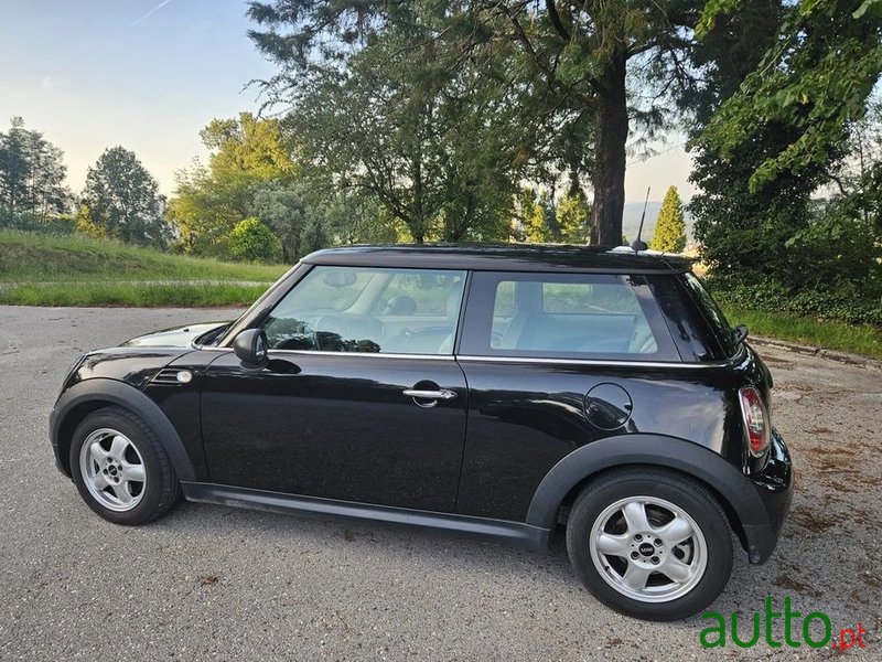 2011' MINI One 1.6 photo #5