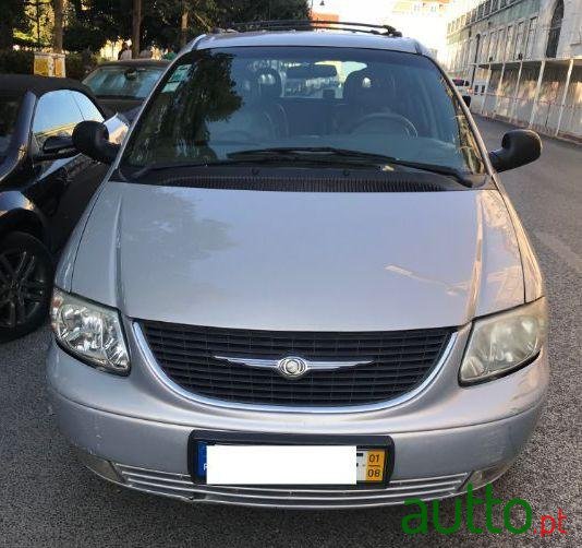 2001' Chrysler Voyager 2.5 Crd photo #1