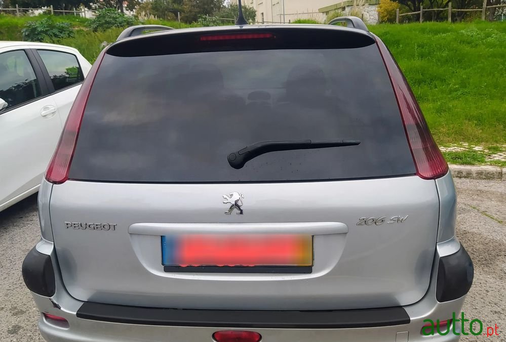 2005' Peugeot 206 Sw photo #6