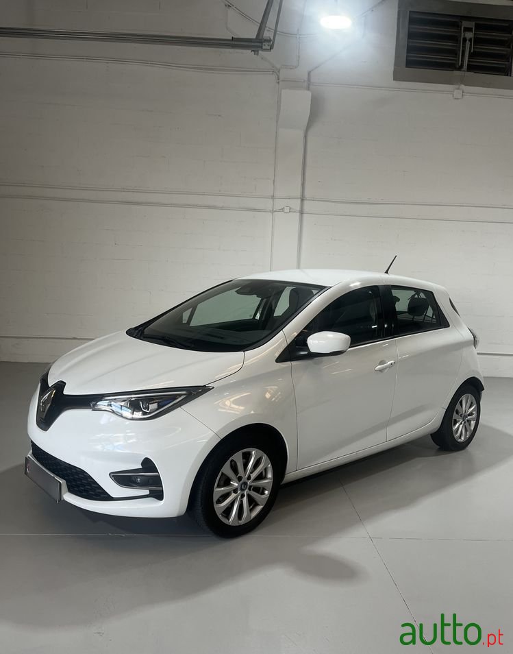 2020' Renault Zoe photo #2