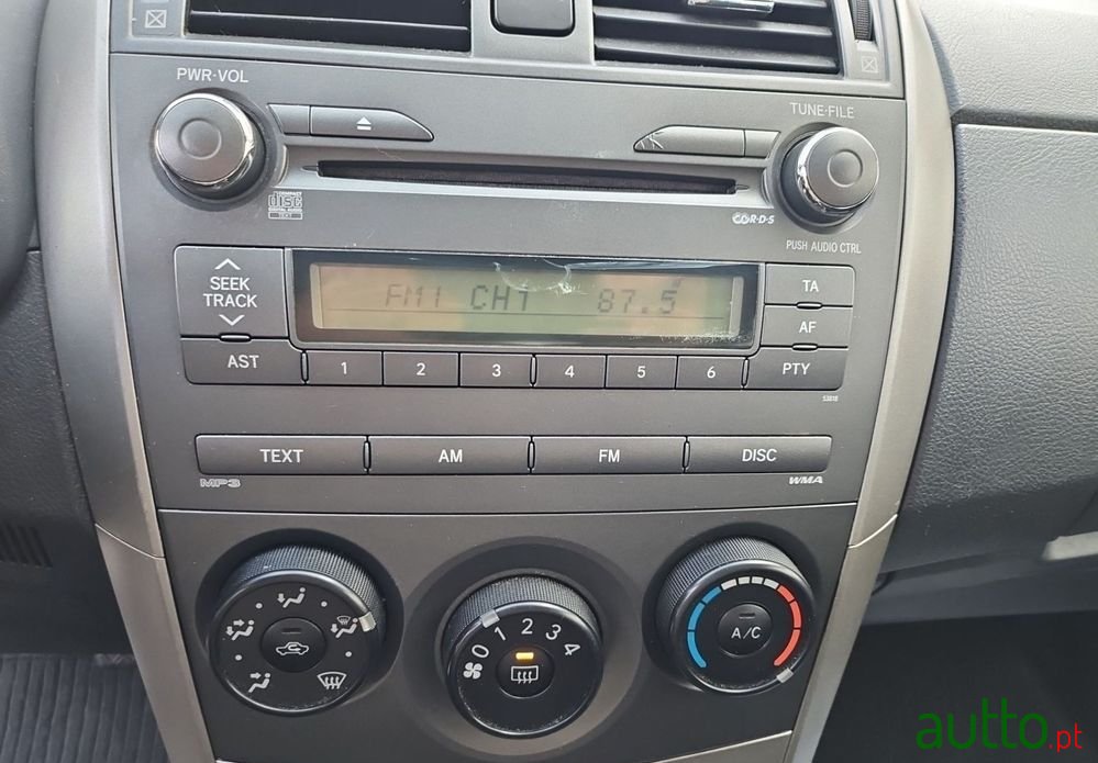 2007' Toyota Corolla 1.4 D-4D Terra Ac photo #6