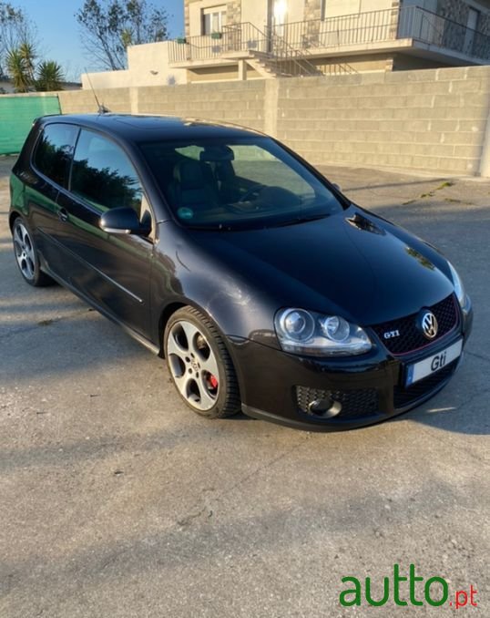 2007' Volkswagen Golf photo #1