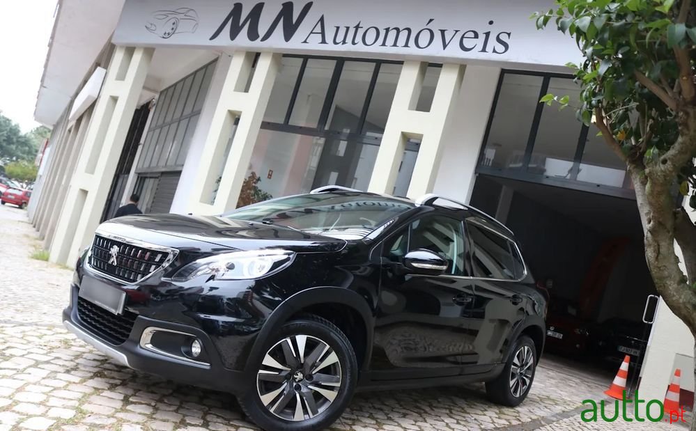 2017' Peugeot 2008 photo #1