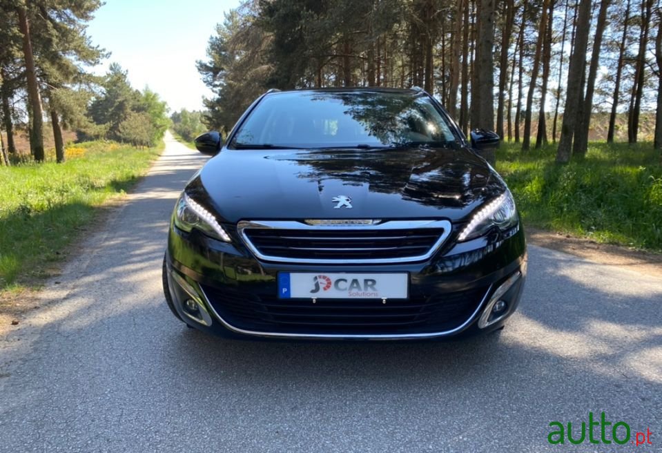 2015' Peugeot 308 Sw photo #5