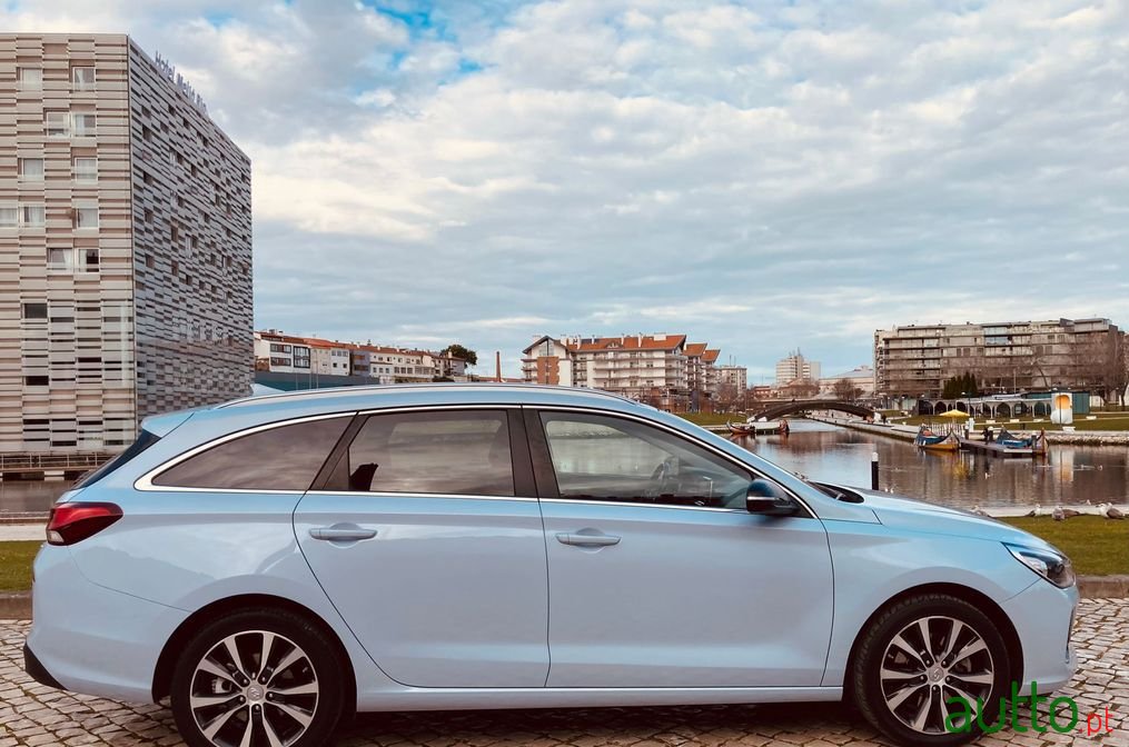 2018' Hyundai i30 Sw photo #1