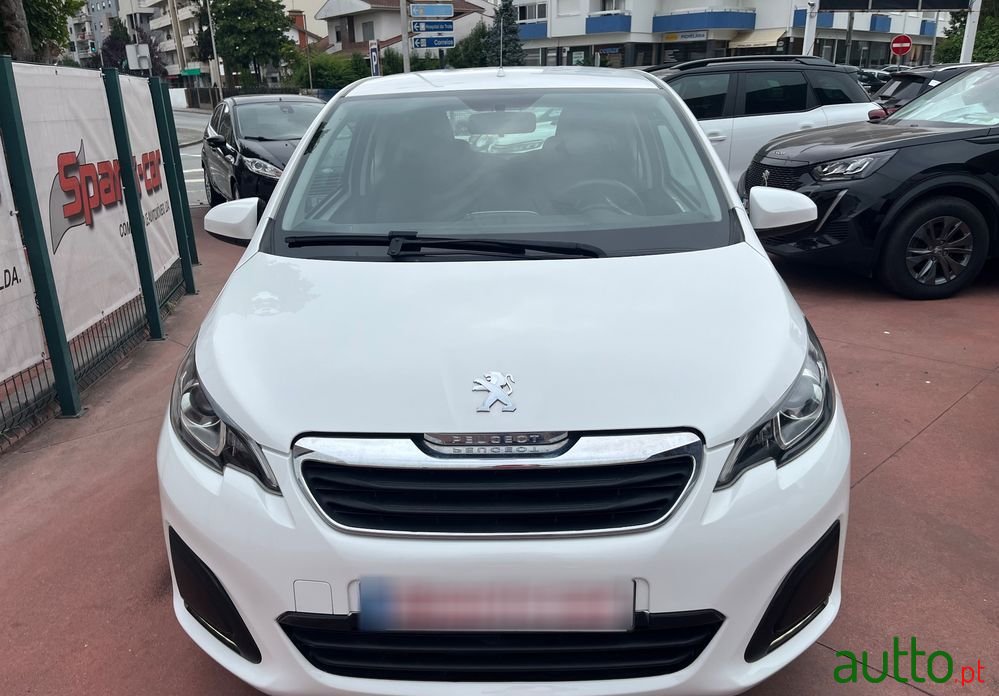 2015' Peugeot 108 1.0 Vti photo #3