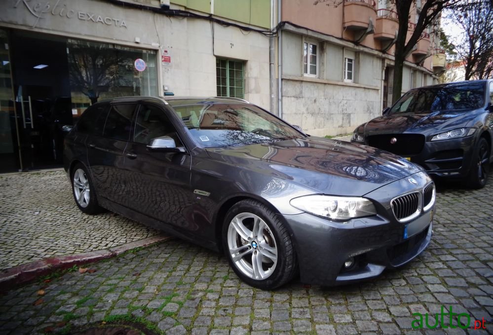 2016' BMW Série 5 D Pack M Auto photo #4