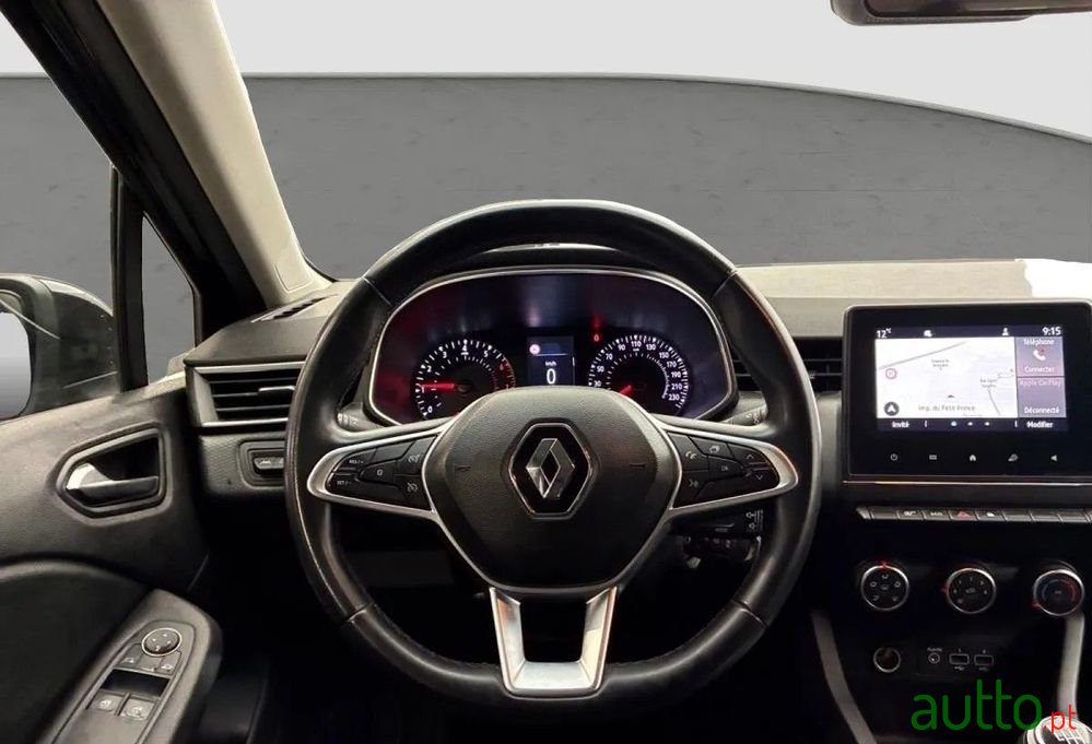 2021' Renault Clio photo #4