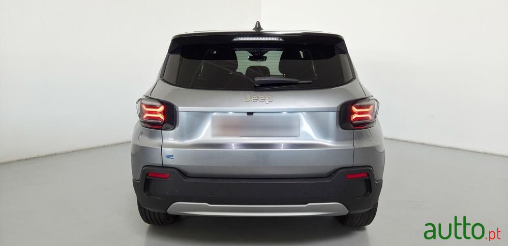 2024' Jeep Avenger 54 Kwh Summit photo #5