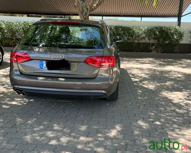 2015' Audi A4 Avant photo #6
