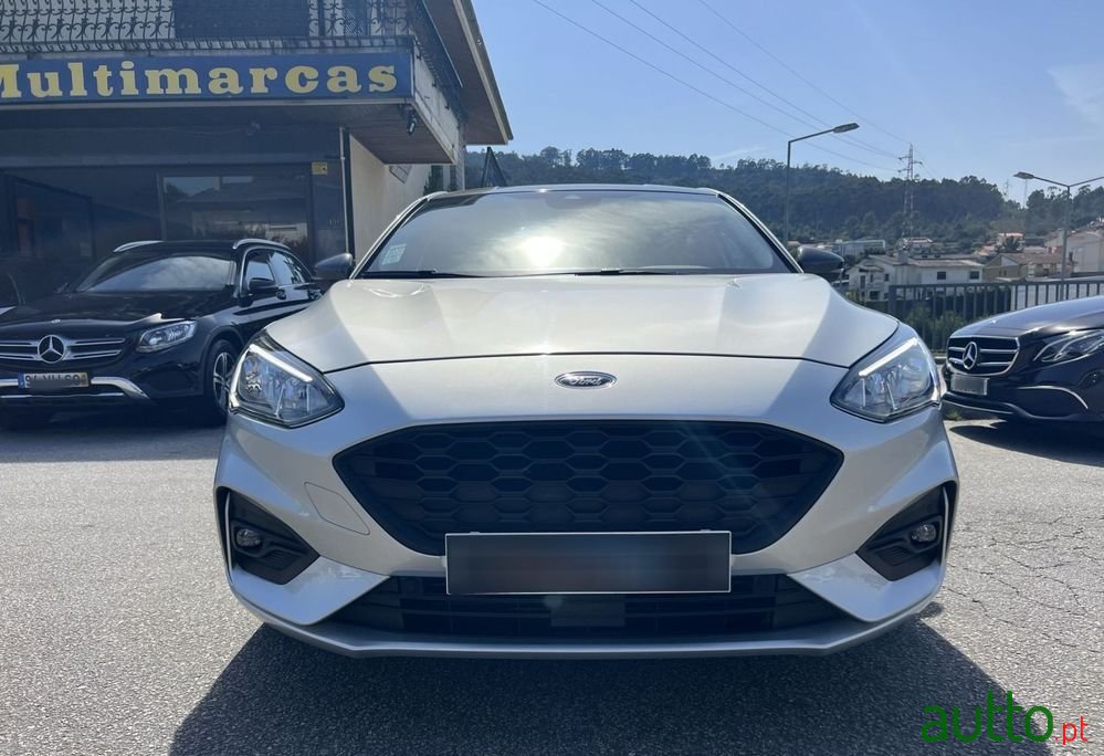 2019' Ford Focus photo #2