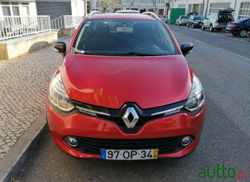 2014' Renault Clio Sport Tourer photo #2