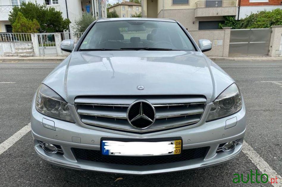 2008' Mercedes-Benz C-220 photo #4