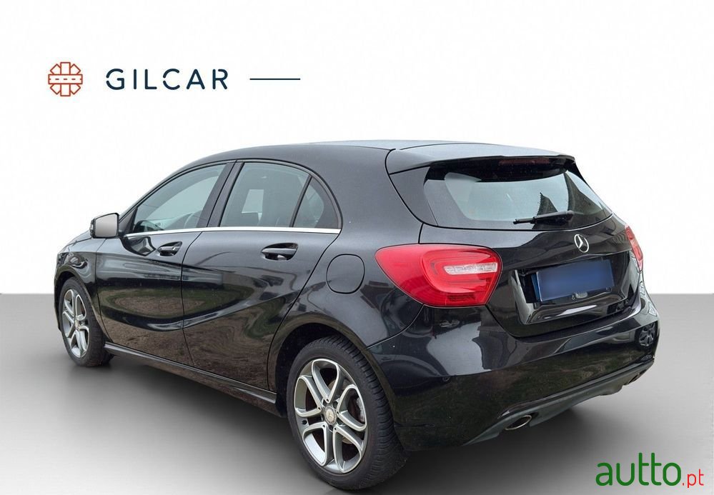 2013' Mercedes-Benz Classe A photo #6