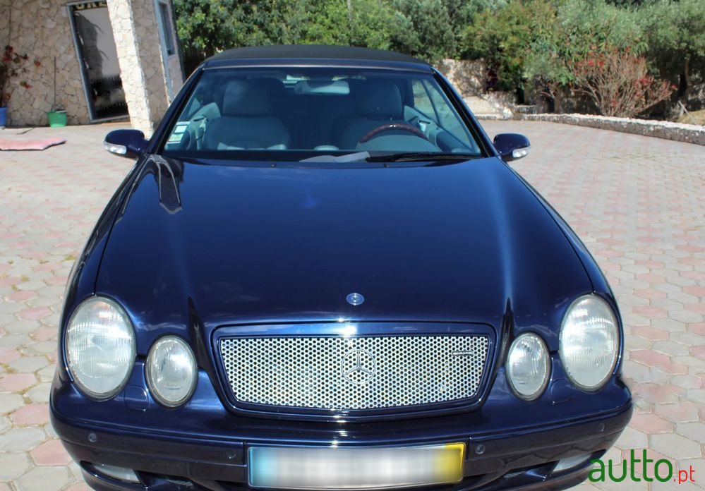 2002' Mercedes-Benz CLK 230 photo #4
