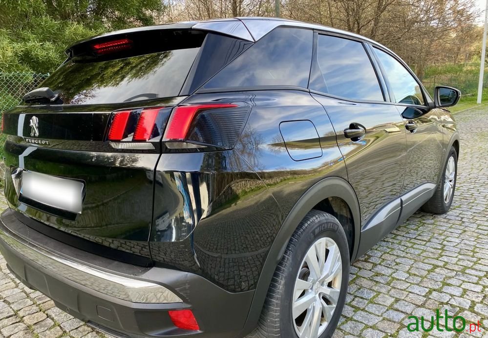 2016' Peugeot 3008 photo #2