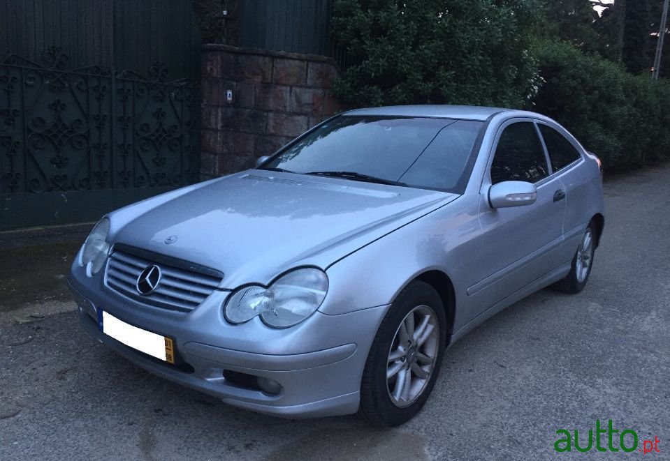 2001' Mercedes-Benz C-180 photo #1