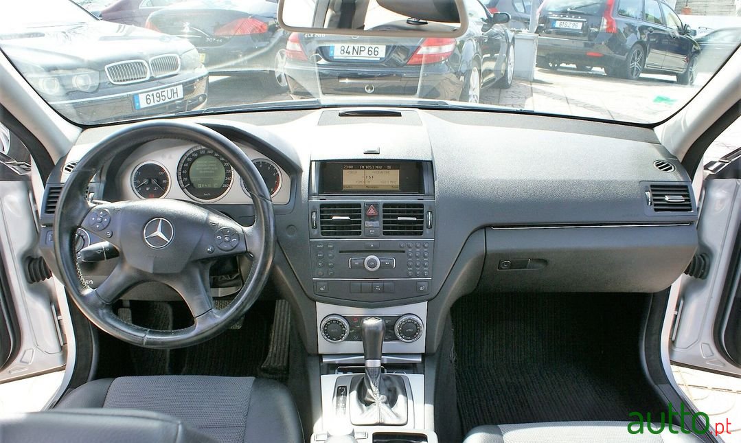 2009' Mercedes-Benz C-180 photo #4