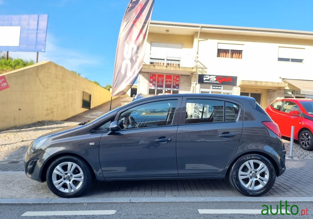 2014' Opel Corsa 1.3 Cdti Dynamic photo #2