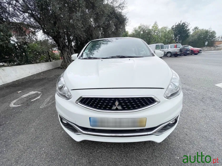 2018' Mitsubishi Space Star Spicy photo #2