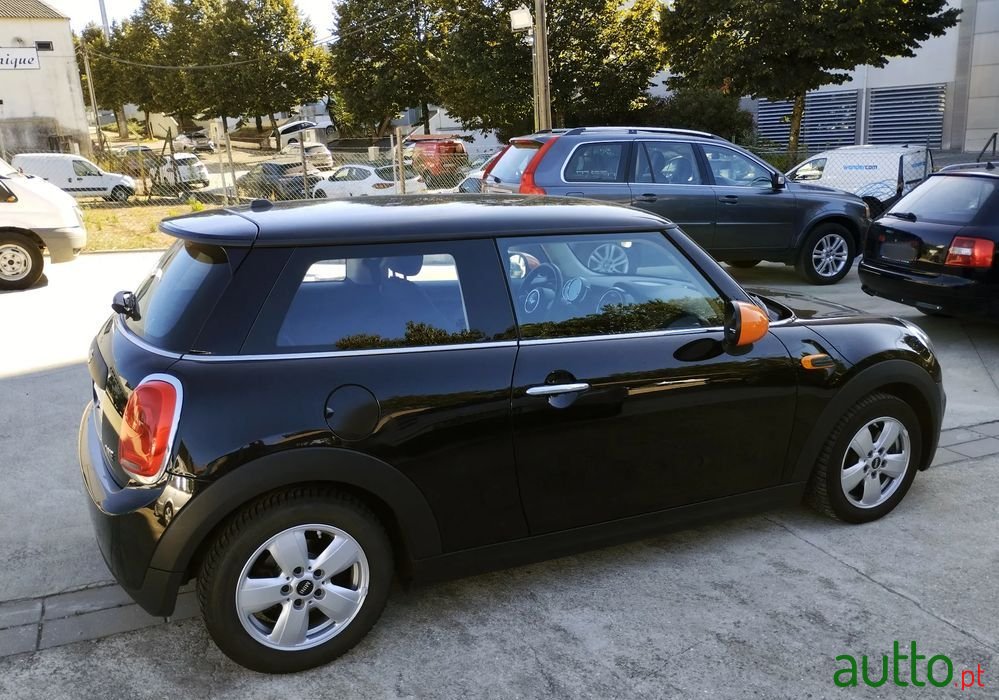 2018' MINI One First photo #6
