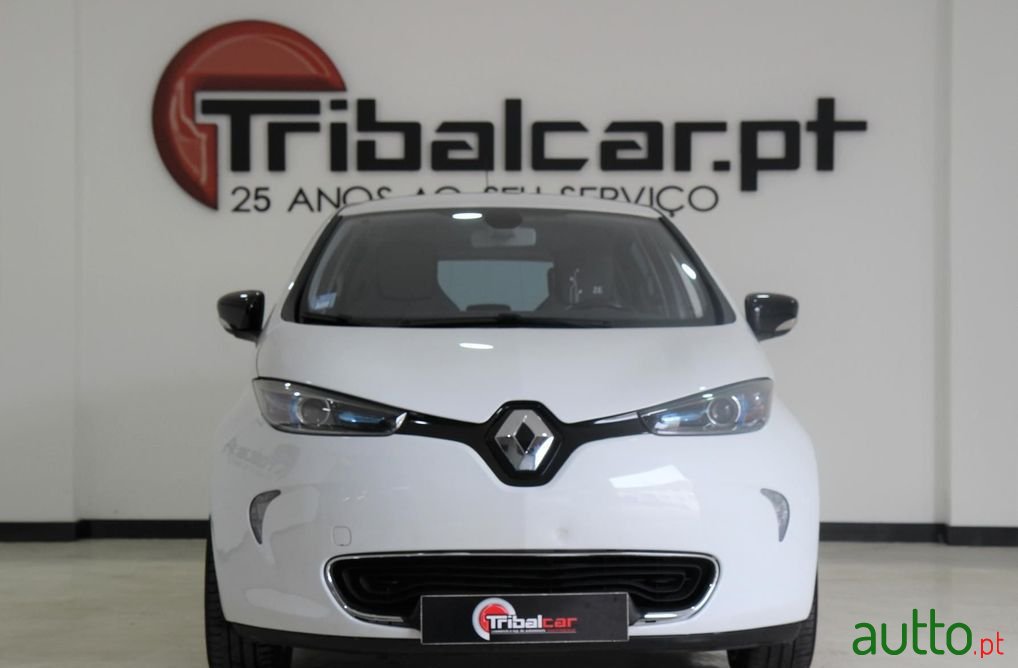 2015' Renault Zoe photo #3