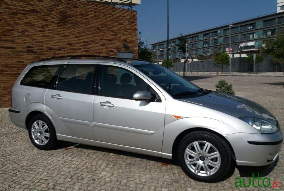 2003' Ford Focus-Sw 1.6 16V Ghia photo #1