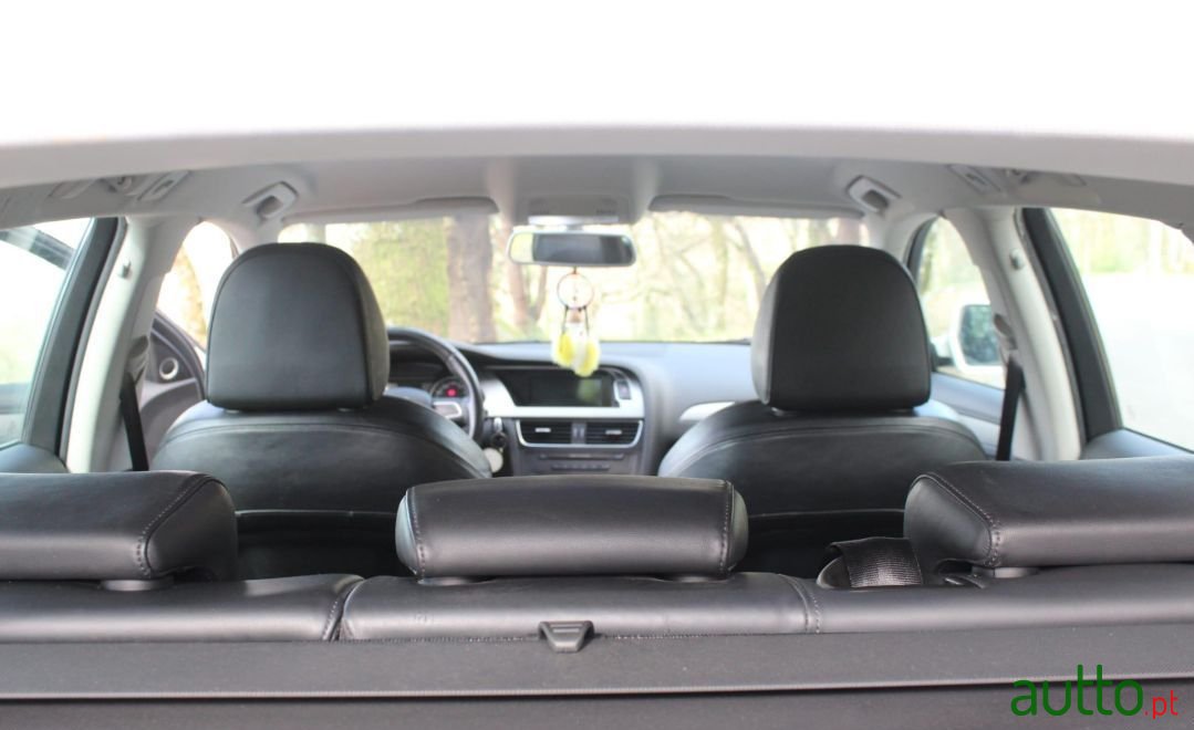 2008' Audi A4 Avant photo #3