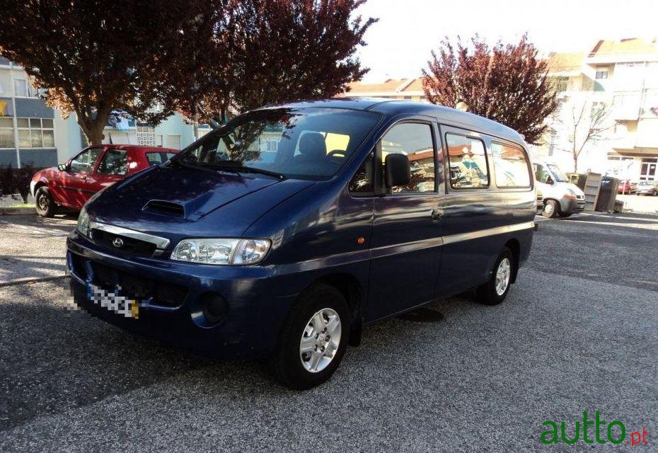 2000' Hyundai H-1 photo #1