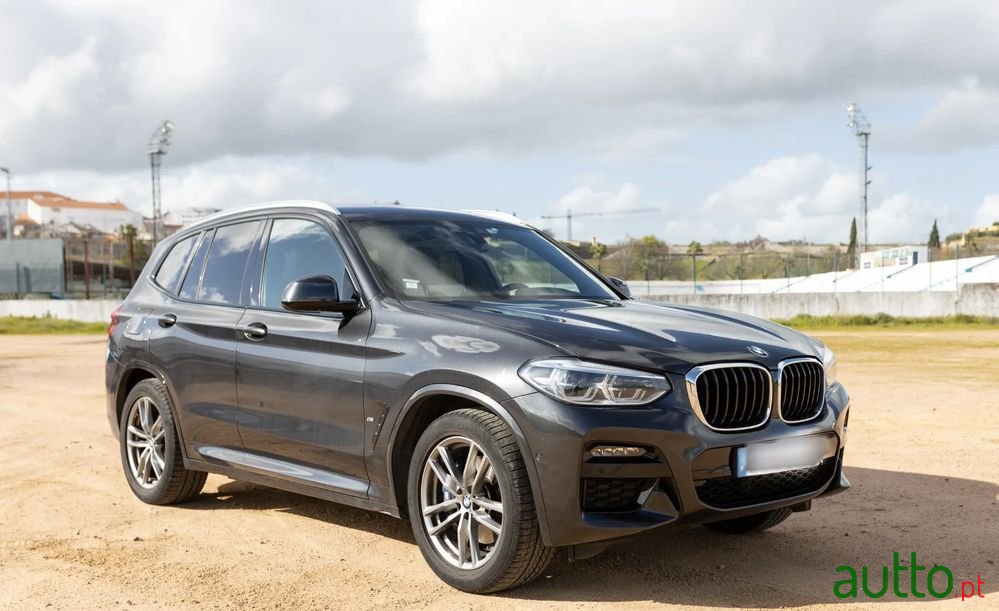 2020' BMW Série X 30 E photo #1