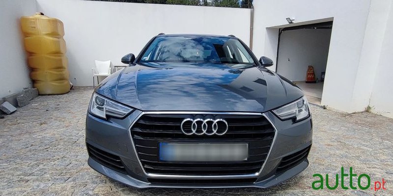 2019' Audi A4 Avant photo #4