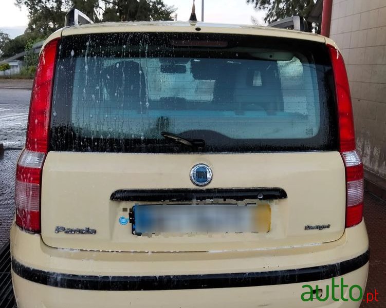 2005' Fiat Panda photo #5