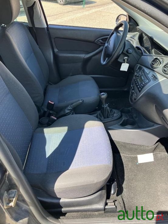 2005' Ford Focus 1.4 Ambiente photo #6