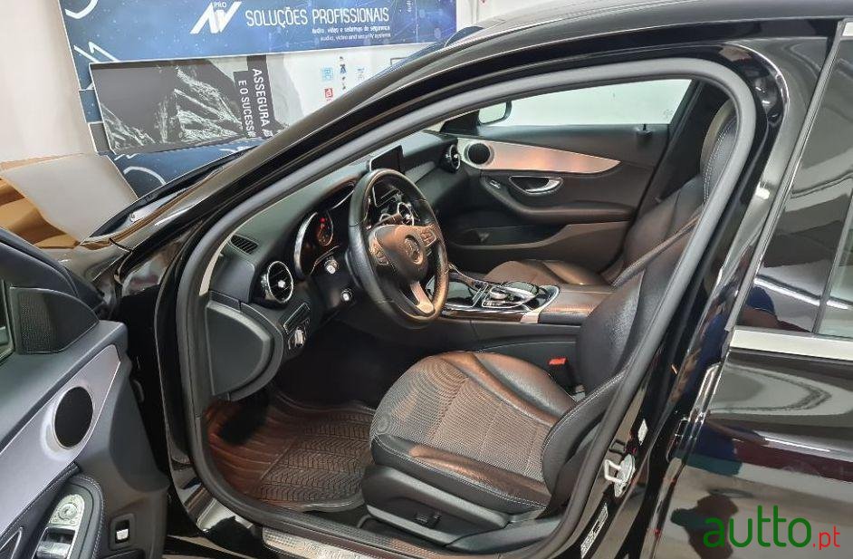 2014' Mercedes-Benz C-250 photo #4