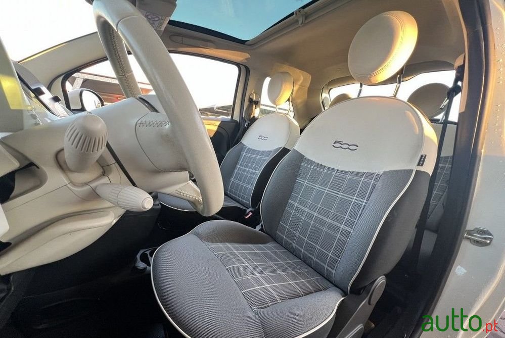 2019' Fiat 500 photo #3