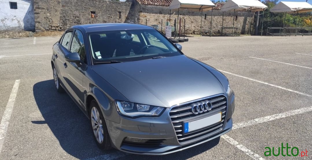 2015' Audi A3 Limousine photo #2