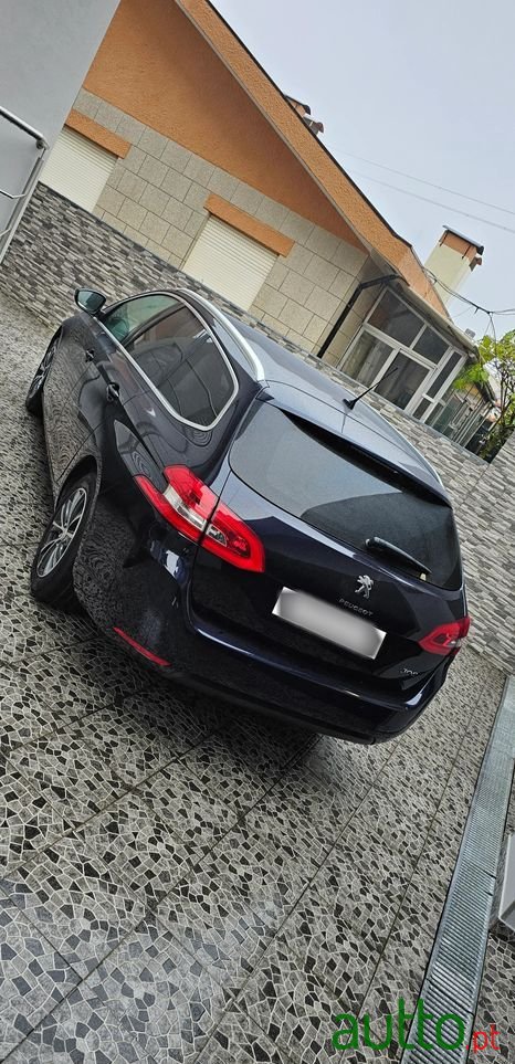 2017' Peugeot 308 Sw photo #3